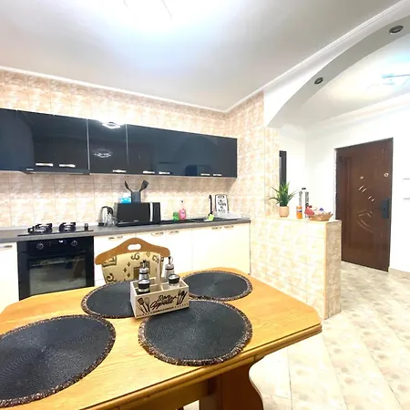 Апартаменты Dom House 2 Min Cathedral Old Town