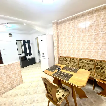 Апартаменты Dom House 2 Min Cathedral Old Town